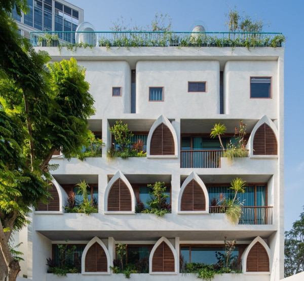 Bán khách sạn đường Hồ Nghinh góc 2 mặt tiền thoáng P.Phước Mỹ Q.Sơn Trà