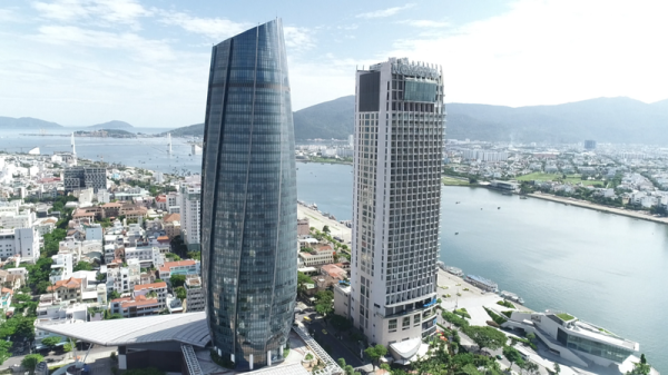 Bán Ks 8 tầng mt đường Nguyễn Văn Thoại,- Sát Biển Mỹ Khê, Giá 25Tỷ TL.