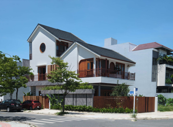Nhà 3 Tầng GÓC 2MT đường Phạm Hữu Kính (sát Sông Hàn) 130m2 giá 20 tỷ TL
