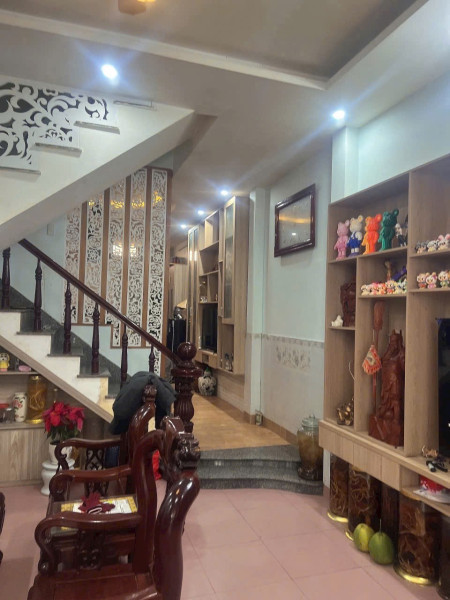 Tôi cần bán nhà 3 tầng mặt tiền 5m5 Nguyễn Thị Hồng , Phường Thọ Quang , Sơn Trà , Đà Nẵng ⭐⭐⭐