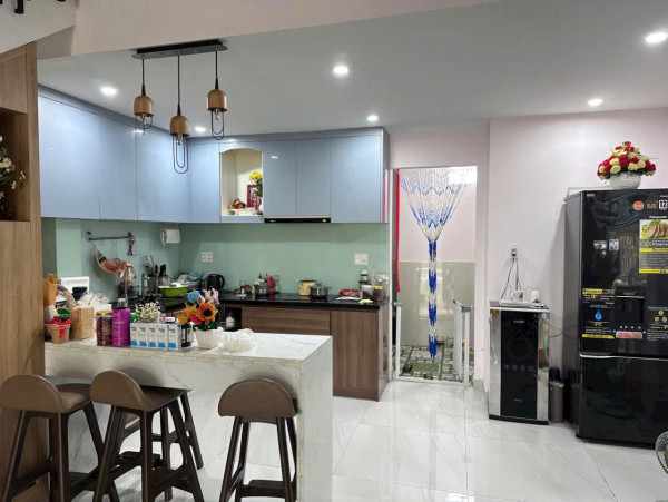 Bán nhà 3 tầng MT Dương Trí Trạch, Sơn Trà, gần biển