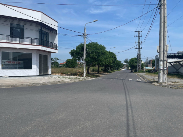 BÁN LÔ GÓC KHU PHỐ CHỢ ĐIỆN NAM BẮC – VỊ TRÍ ĐẸP, GIÁ TỐT!