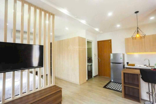 Tòa Căn Hộ 3 Mặt Tiền Phan Tứ, 5 tầng, 10 phòng cho thuê