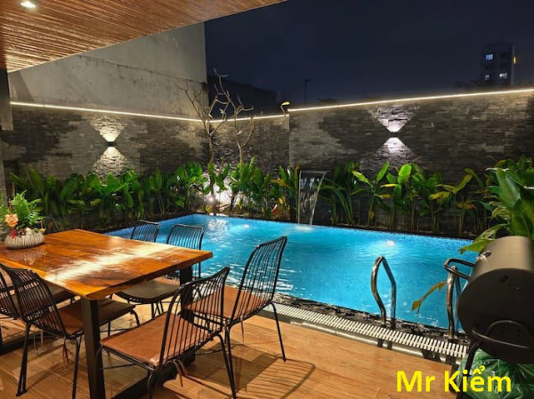 Cần bán nhà lô góc siêu thoáng 100m2- Full nội thất- Dọn vào ở ngay- chỉ 3,x tỷ