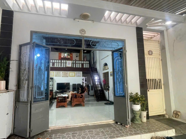 NHÀ ĐẸP- ĐẦU TƯ LÀ SINH LỜI Chính chủ Cần bán nhanh căn nhà tại quận Liên Chiểu, TP Đà Nẵng