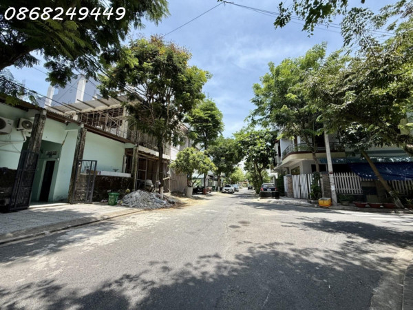 ???? Bán đất mặt tiền Sơn Trà, khu vực tiềm năng, vài phút ra biển giá chỉ nhỉnh 9 tỷ.