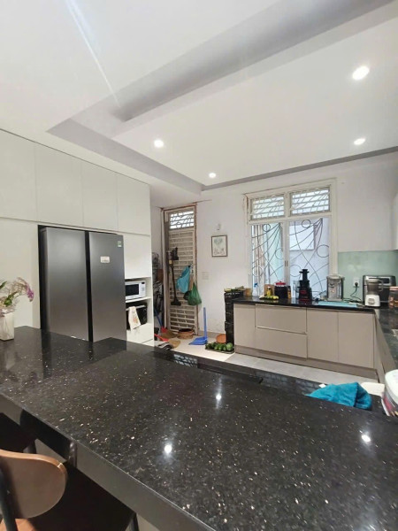 Bán tòa căn hộ biển ĐÀ NẴNG