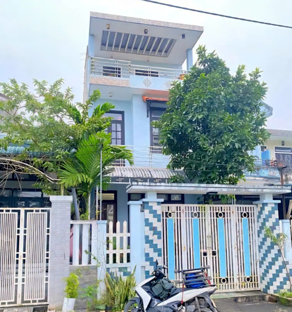 Tôi cần bán nhà 3 tầng mặt tiền Thành Vinh 2 , Phường Sơn Trà ( VỊ TRÍ CÁCH BIỂN 300M ) ⭐⭐⭐⭐⭐