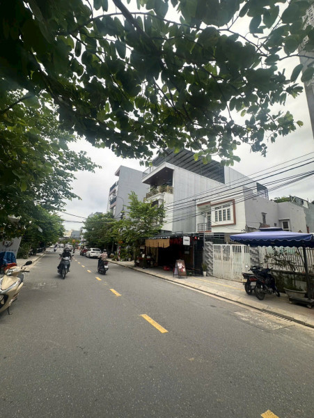 BÁN NHÀ MẶT TIỀN ĐẶNG VŨ HỶ - DT : 151m2 (Ngang6m5) - Sát NVT - Giá : 25,5 tỷ