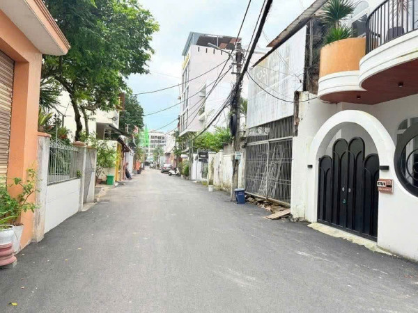 BÁN ĐẤT KIỆT Ô TÔ CHÂU THỊ VĨNH TẾ, DIỆN TÍCH LỚN 450M, XÂY APARTMENT TUYỆT VỜI