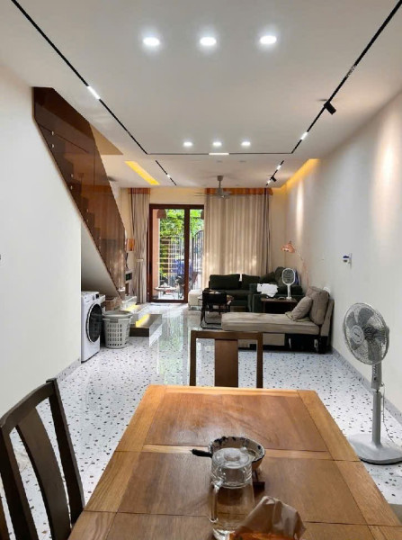 BÁN NHÀ K211 Ô TÔ NGUYỄN VĂN THOẠI, CÁCH BIỂN CHỈ 300M