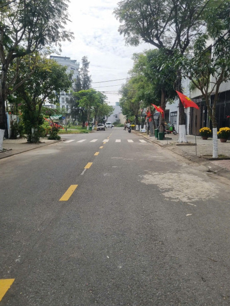 Tôi cần bán nhà cấp 4 mặt tiền đường 7m5 Ngô Thì Hương , Phường Sơn Trà , TP. Đà Nẵng ⭐️⭐️⭐⭐