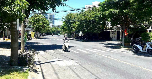 Chính chủ Bbán nhà 2 tầng đường 10m5 Nguyễn Sáng , Phường Sơn Trà ( Gần Bãi Tắm Mân Thái ) ⭐⭐⭐⭐