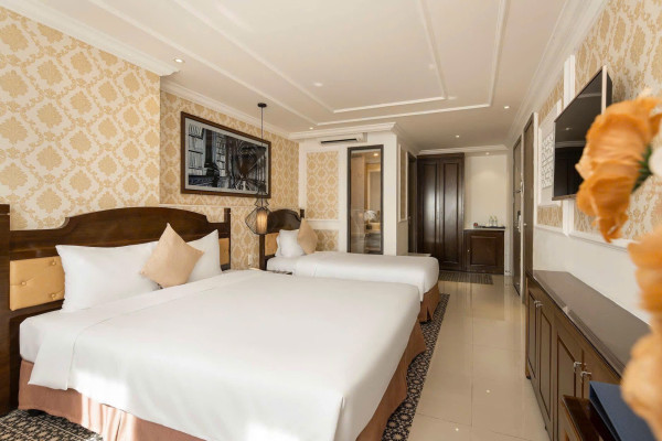 CHÀO BÁN KHÁCH SẠN  SÁT BIỂN  – VỊ TRÍ ĐẸP ĐƯỜNG DƯƠNG ĐÌNH NGHỆ - ĐI BỘ RA BIỂN