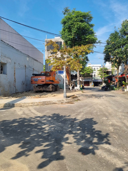 Mình cần bán lô đất 2 mặt tiền 5m5 đường Nại Hiên Đông , Phường Sơn Trà , TP. Đà Nẵng ⭐⭐