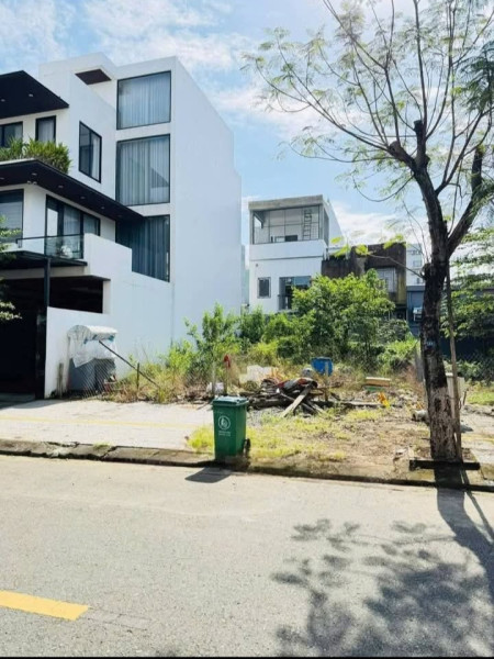 Bán đất mặt tiền đường 7m5 khu Nại Hiên Đông , Phường Sơn Trà , TP. Đà Nẵng ⭐️⭐️