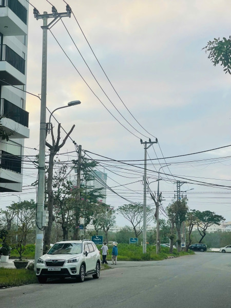 BÁN TOÀ CĂN HỘ 5 TẦNG DÒNG TIỀN 60tr /TH MẶT TIỀN PHẠM TUẤN TÀI  NGŨ HÀNH SƠN