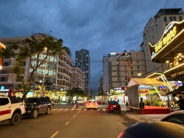 Bán nhà hồ nghinh đà nẵng