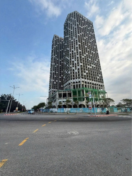 NHÀ ĐẤT VIEW HẢI VÂN bay – LÔ GÓC 79m2 – 2.35 TỶ ???? Kiệt Nguyễn Tất Thành – Hải Vân 0762 658 925 -