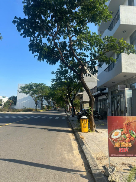 Đất FPT Đà Nẵng - Trục Shophouse - DT 108m2 - Hướng Đông - Tiện Kinh Doanh