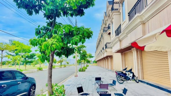 Shophouse Ngọc Dương Riverside - Diện Tích 80m2 - Nhà 4 Tầng - Trục...
