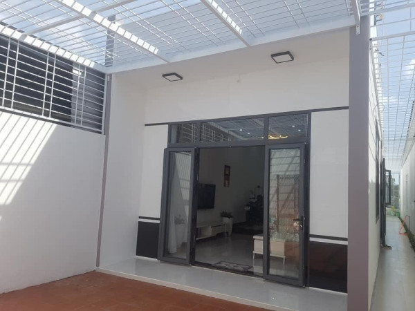Nhà đường Nguyễn Phước Lan, ( cầu Hòa Xuân 100m) -Giá 15.2 tỷ TL