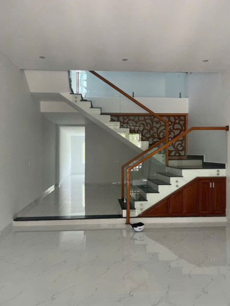 BÁN NHÀ 2T LIÊM LẠC, HÒA XUÂN, CẨM LỆ, GIÁ CỰC TỐT