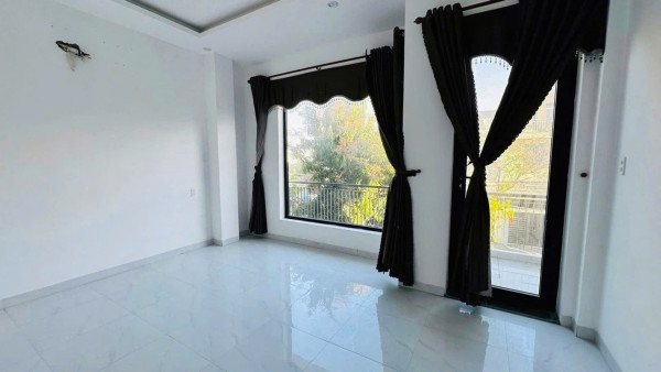 ???? NHÀ ĐẸP 3 TẦNG  - HÒA XUÂN - GẰN VÕ CHÍ CÔNG – XÁC SÔNG CỔ CÒ GIÁ 7460 RE NHẤT THỊ TRƯỜNG