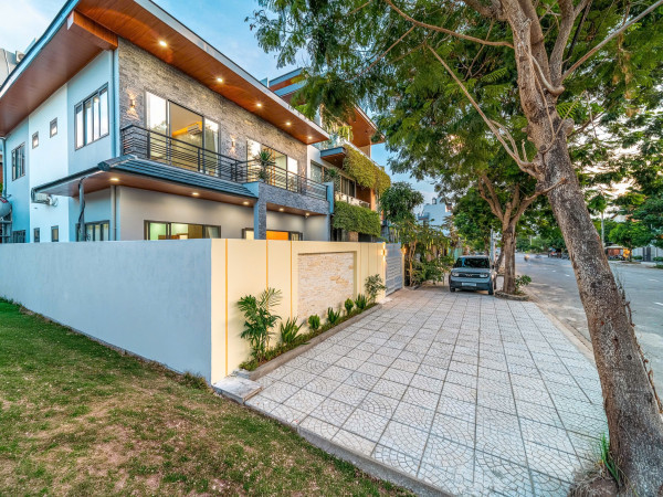 CHO THUÊ VILLA 5PN KHU NAM VIỆT Á