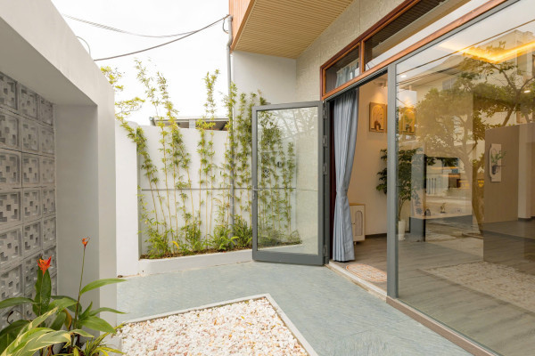 BÁN NHÀ 2 TẦNG ĐƯỜNG HOÀNG BÌNH CHÍNH, HÒA HẢI, GẦN BIỂN NON NƯỚC