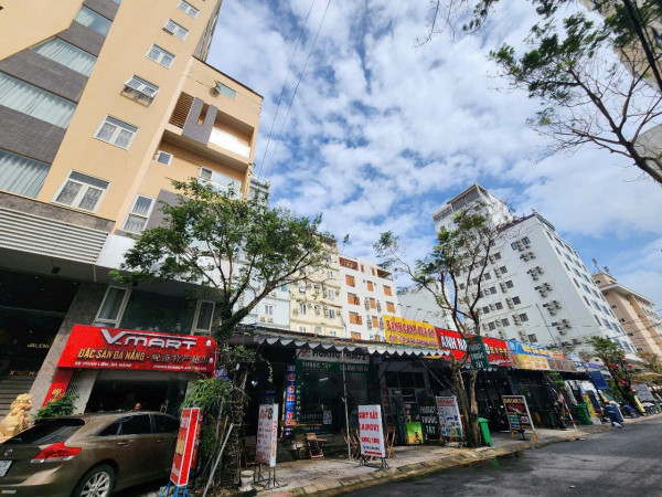 BÁN ĐẤT LÔ GÓC 2MT PHAN TỨ, CÁCH BIỂN CHỈ 150M