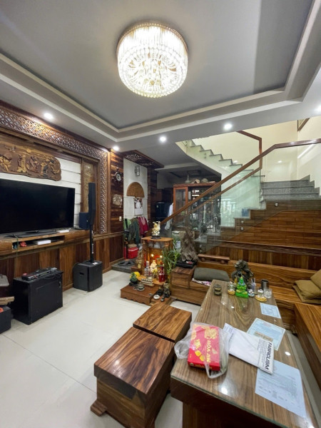 CÁCH MẠNG THÁNG 8 – 56M² | TẦNG 2 | NGANG 4M | DÀI 12M | GIÁ CHỈ NHỈNH 3.X TỶ