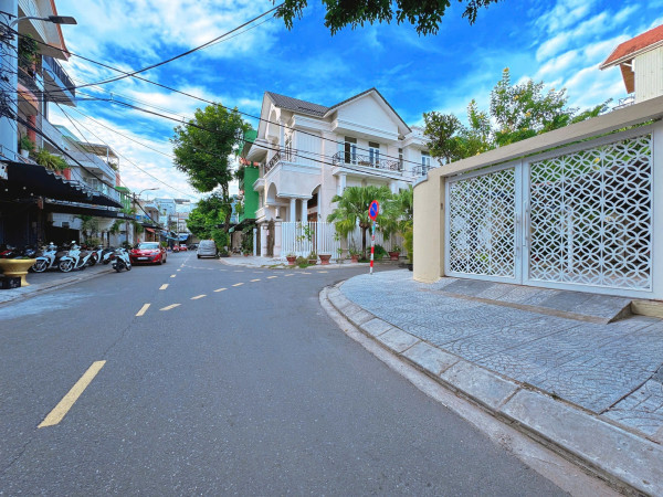 Tôi cần bán đất mặt tiền đường 5m5 Mai Xuân Thưởng , Phường Thanh Khê , TP. Đà Nẵng ????????