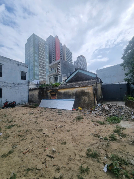 Mình cần bán lô đất kiệt Lê Bôi , Sơn Trà , Đà Nẵng ( Vị Trí Cách Biển 200m ) ????????????