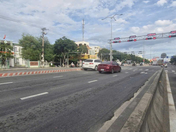 Tôi cần bán lô đất mặt tiền Ngô Quyền , Phường Sơn Trà , TP. Đà Nẵng ????????????????????