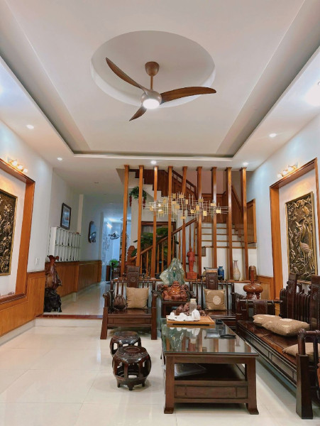 BÁN NHÀ 3 TẦNG NGUYỄN ĐÌNH CHIỂU – ĐẤT 148M² – ĐƯỜNG 7M5 – FULL NỘI THẤT GỖ –11.X TỶ