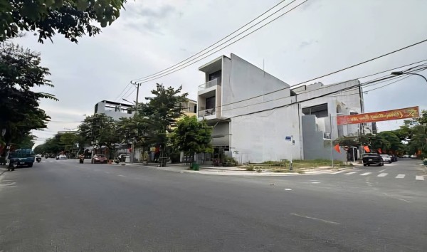 Chính chủ bán đất 2 mặt tiền đường 10m5 Đinh Công Trứ , Phường Sơn Trà ???????????????? ( CÁCH BIỂN 300M )