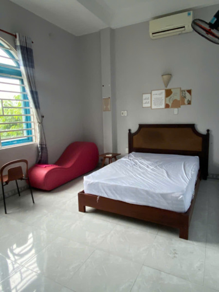 Cho thuê nhà nghỉ gần núi Sơn Trà 11 phòng