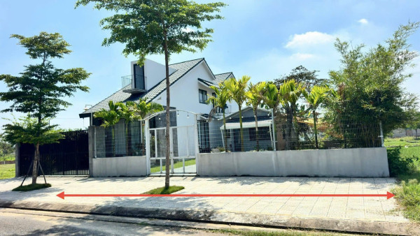 Bán 1 Cặp Đất gần 300m khu Số 9 Điện Ngọc