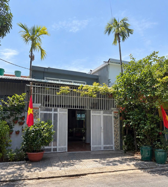 BÁN ĐẤT TẶNG NHÀ CẤP 4 TÂN THÁI 4 Diện tích: 75m2 ngang 5m