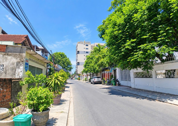 BÁN ĐẤT BÀ HUYỆN THANH QUAN, 373M2 NGANG 10M, GẦN BIỂN MỸ KHÊ
