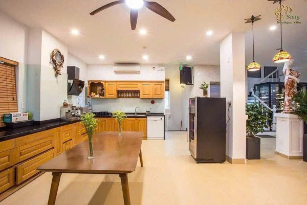 BÁN VILLA HỒ BƠI NGUYỄN HỮU THÔNG, SƠN TRÀ